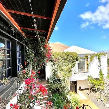Estupendo apartamento B, con Wifi y vista a Piscina y Oceano Playa Blanca (Lanzarote)