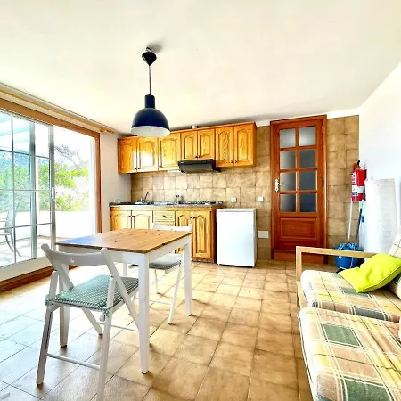 Estupendo apartamento B, con Wifi y vista a Piscina y Oceano Apartamento *