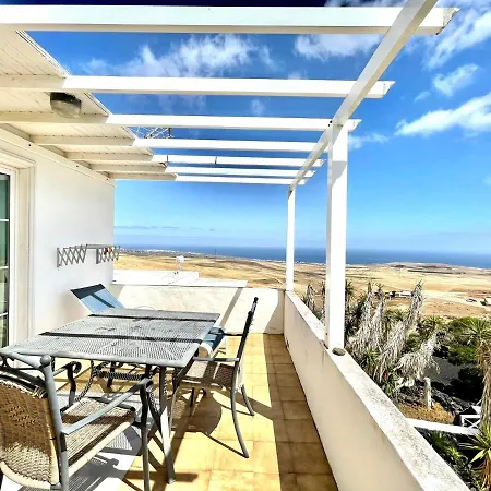Estupendo apartamento B, con Wifi y vista a Piscina y Oceano * Playa Blanca (Lanzarote)